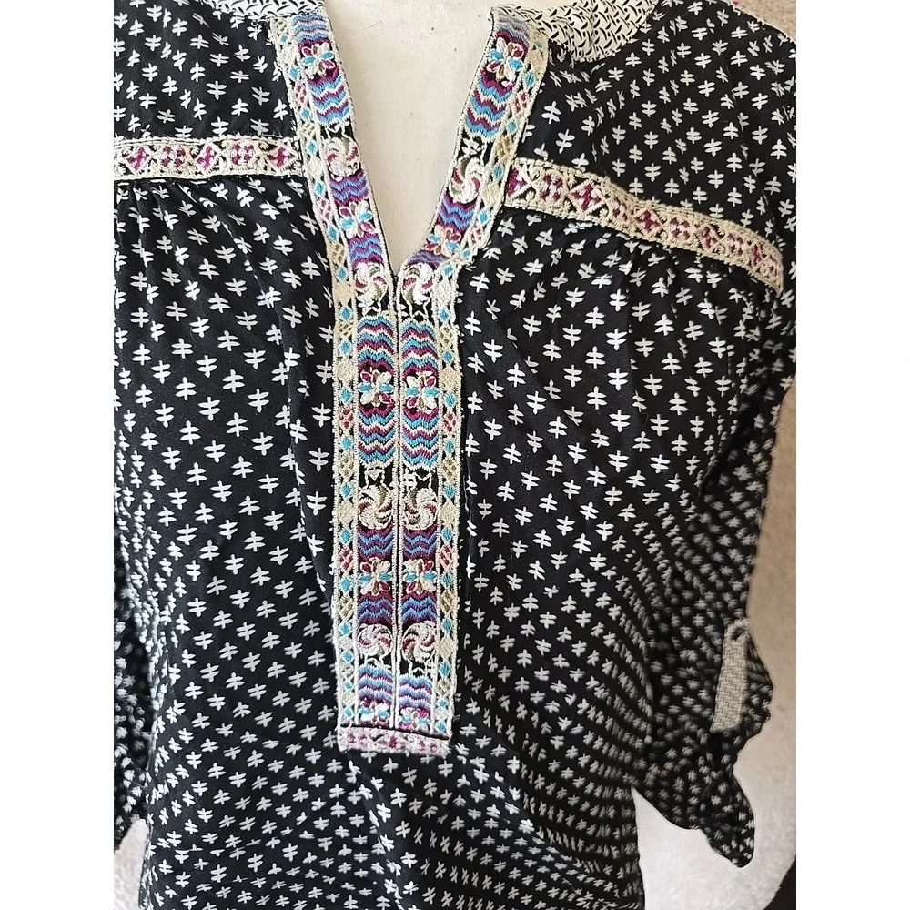 Skies Are Blue Boho Tunic Tab Sleeves Black White‎ Embroidery Women's Size S
